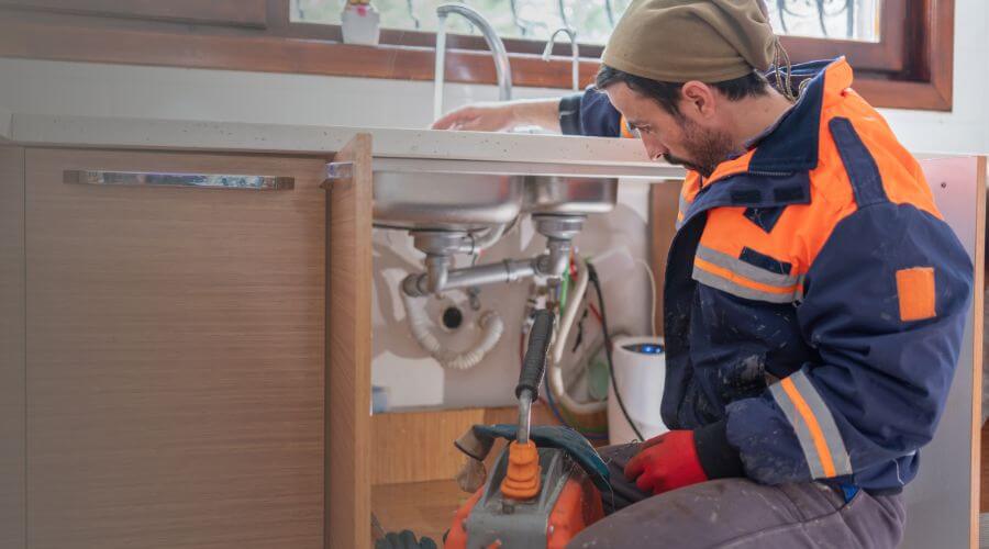 Local tankless water heater installation in Newman, IL